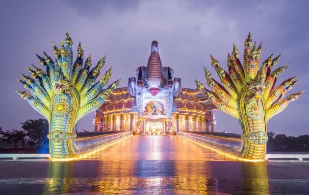 Крупнейший храм из мозаики открыт в Таиланде