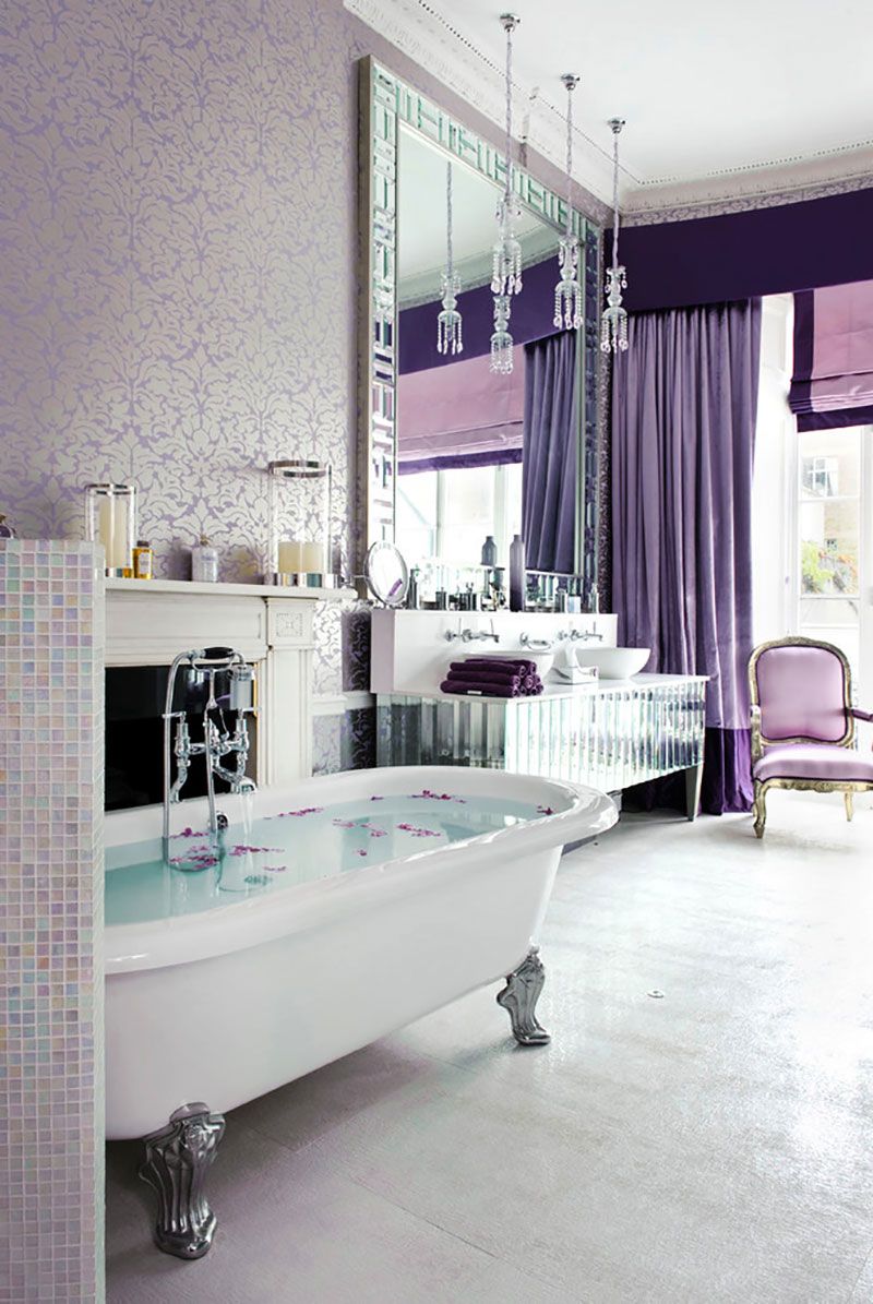Ванная комната в пурпурном цвете