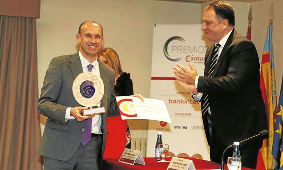 Ceramica Gomez-Oneker – премия за международное развитие