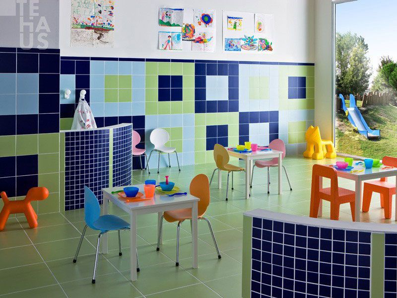 Цветная плитка и мозаика в декоре интерьера