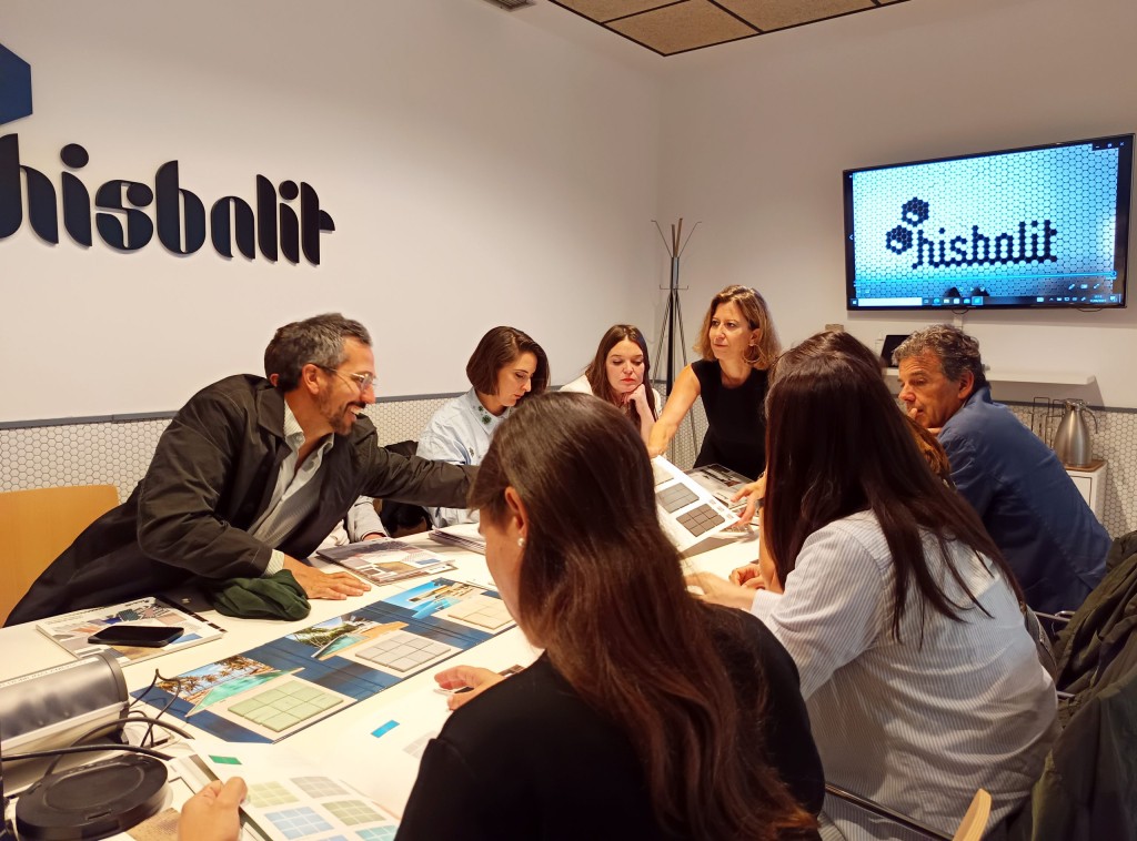 посещение Hisbalit