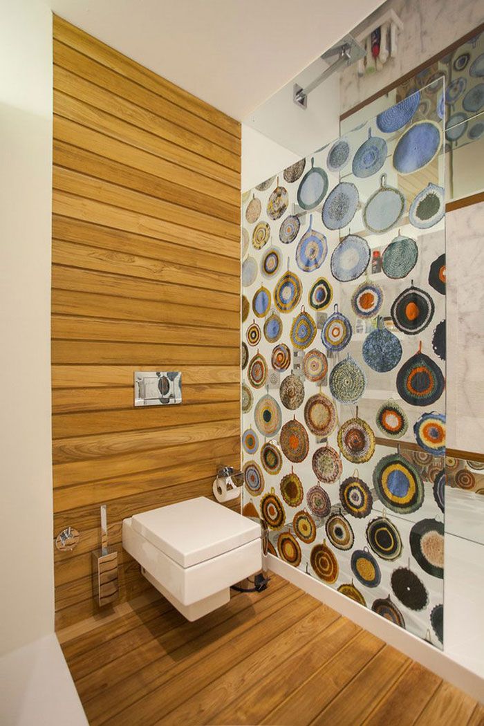 Туалет в деревенском стиле с квадратной моделью подвесного унитаза