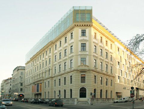 Фасад Austria Trend Hotel Savoyen Vienna