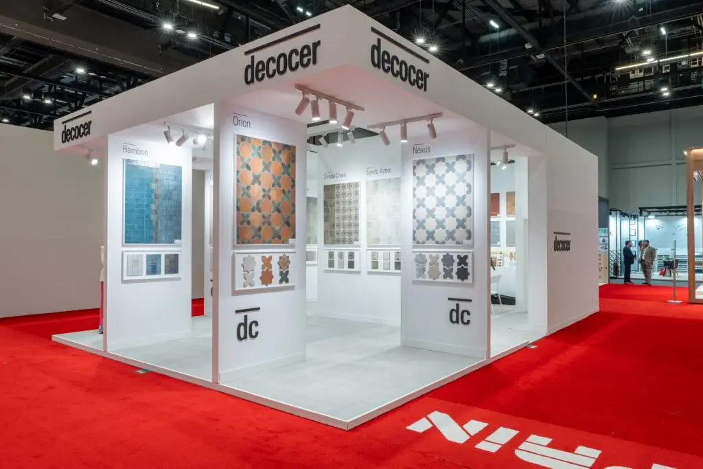 Выставочный стенд Decocer Выставочный стенд Decocer