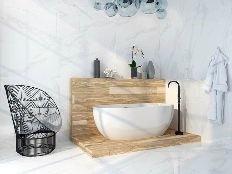 керамогранит под мрамор в светлых тонах для ванной комнаты