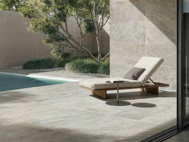 рельефный керамогранит для мокрых зон экстерьера