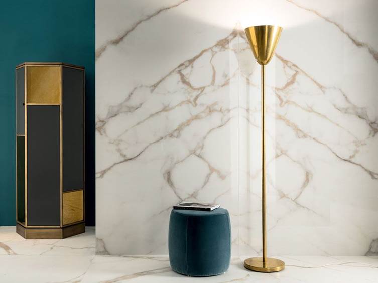 керамогранит с рисунком под мрамор в светлых тонах