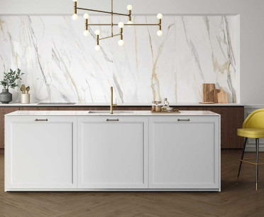 Плитка EMPORIO CALACATTA BIG SIZES 120X280 от TAU Ceramica (Испания) в интерьере, стиль: классический