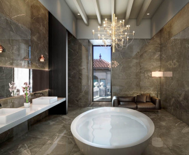 Плитка CROTONE от TAU Ceramica (Испания) в интерьере, стиль: классический, современный